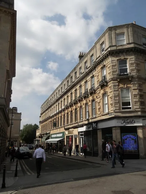 The Sound of Silence: What Disappears From Our Cities When the Engines Go Quiet